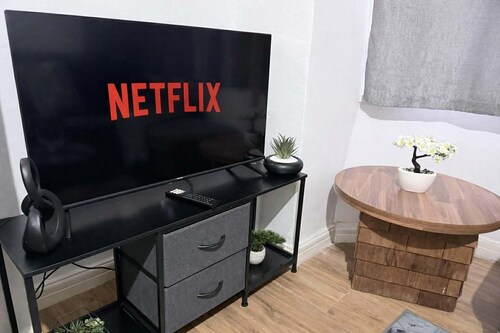 Modern and Cosy 2 bed apartment