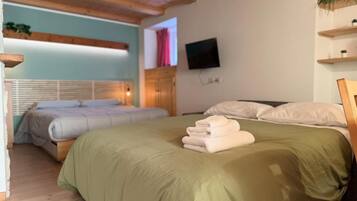 1 bedroom, free WiFi, bed sheets