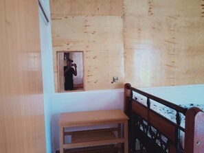 Deluxe Cottage, Balcony, Garden View | Free WiFi, bed sheets - Kihingo cottages muranga (Murang'a)