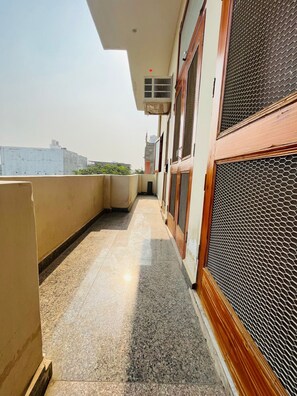 Property grounds - Yamuna Dham (Mathura)