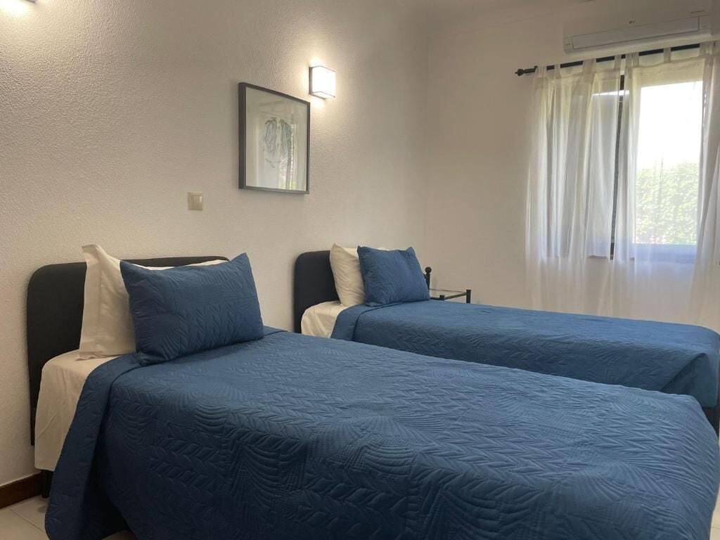 Apartemen Basic, pemandangan kebun | Kedap suara, setrika/meja setrika, dan Wi-Fi gratis
