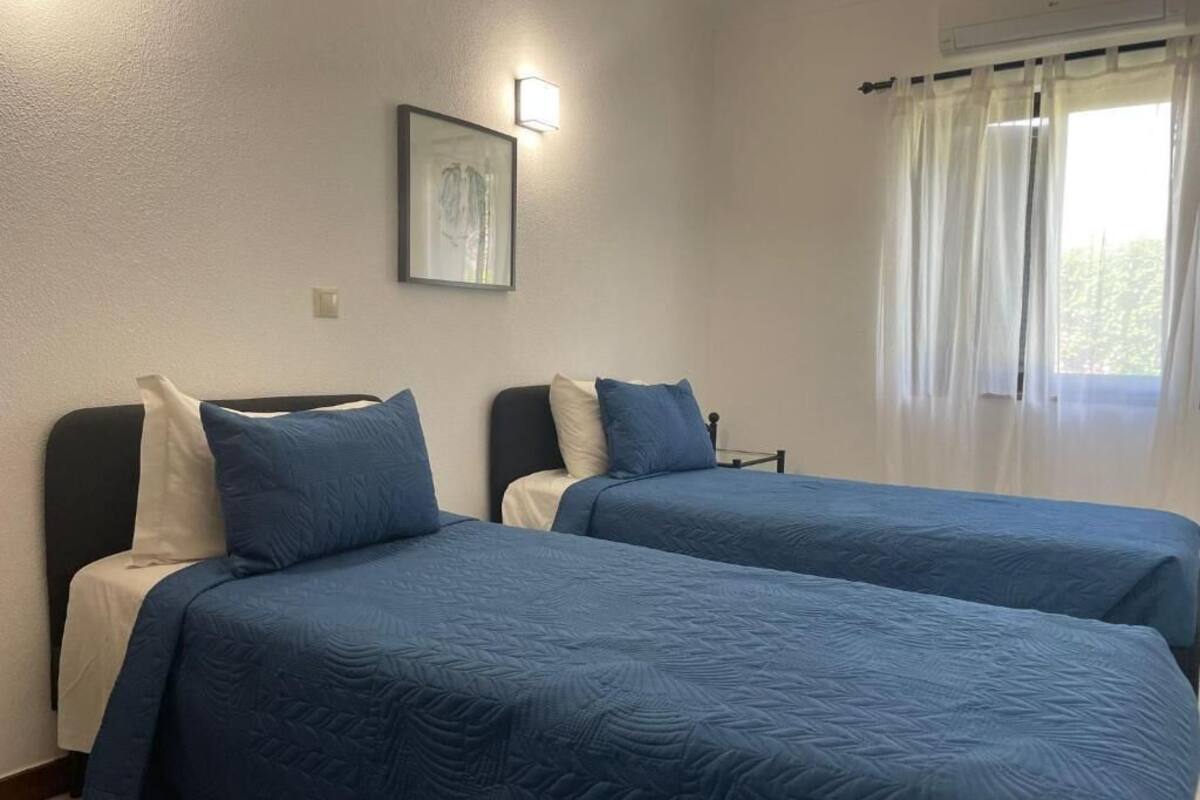 Appartement, vue jardin | Bureau, rideaux occultants, chambres insonorisées