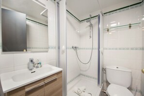 Apartment | Badezimmer