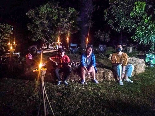 Room-garden House by the Pool