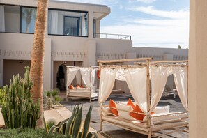 Terrace/patio - MONTBEL Villa - Private pool - ideal for large groups & familly (9 rms/22 gst.) (Marrakech)