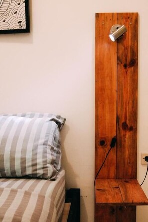 Standaard tweepersoonskamer, uitzicht op tuin | Gratis wifi, rolstoeltoegang