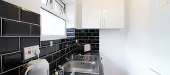 Coventry Road Studio Flat