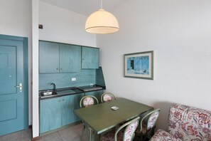 Dining - P.R. Club - Studio Molpa 14' with Sea View, Private Terrace, and Air Conditioning (Centola)
