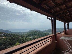 Property grounds - P.R. Club - Studio Molpa 8 with Sea View, Private Terrace and Air Conditioning (Centola)