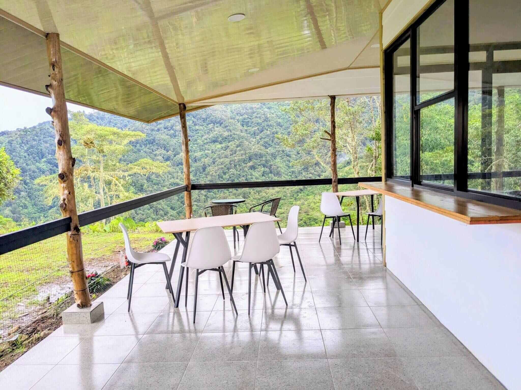 House, 2 Bedrooms, Accessible, Smoking | Outdoor dining