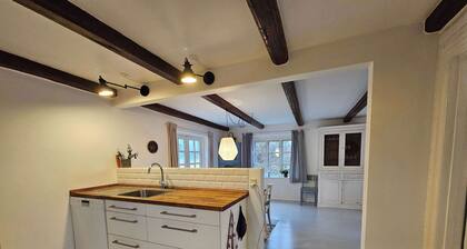 Idyllic Charming Cottage with amazing views