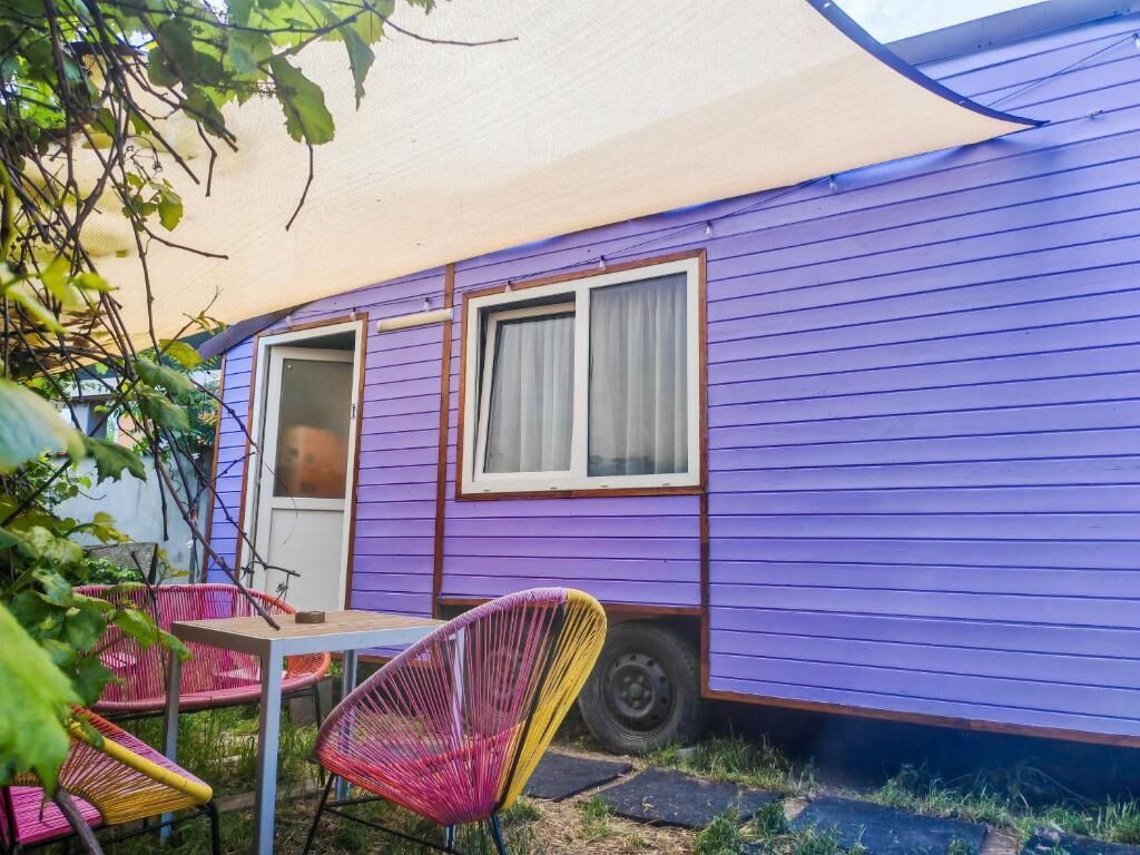 基本流動式房屋, 庭園景 | 室外用餐