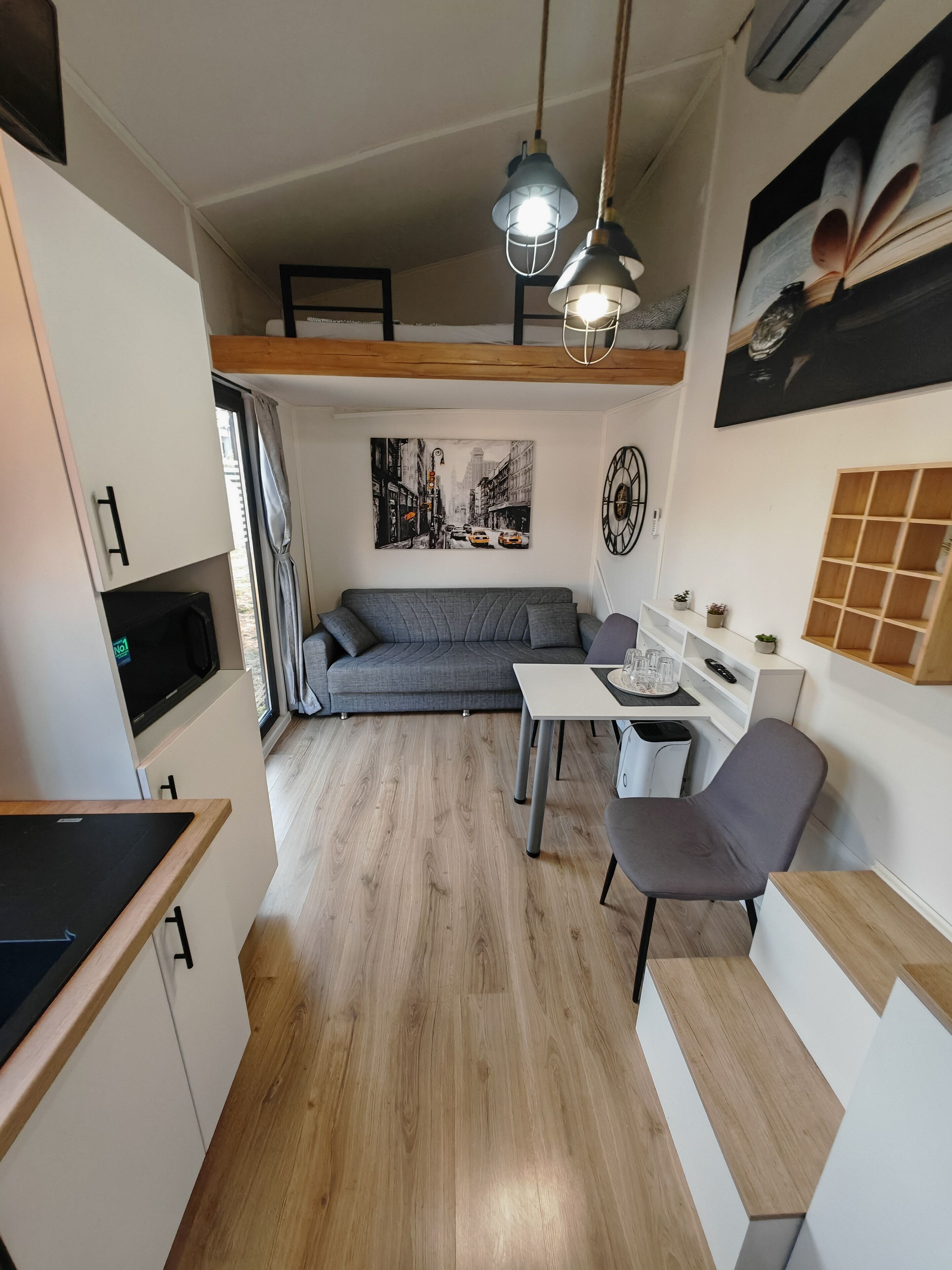 Superior Mobile Home, Courtyard View | Living area