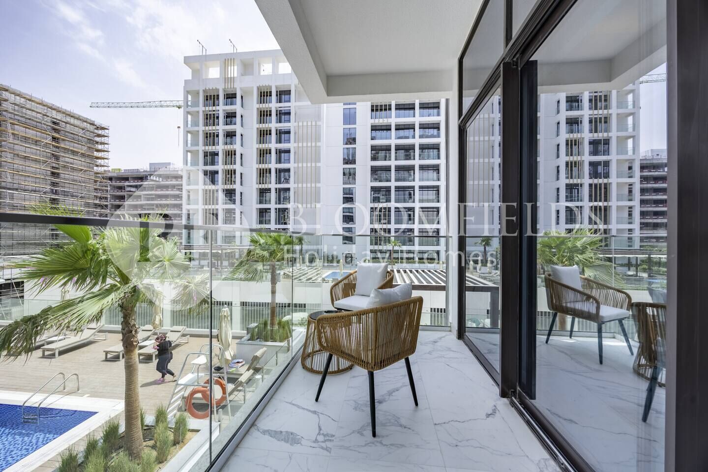 アパートメント バルコニー プールビュー | テラス / パティオ