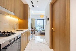 Private kitchen - Bloomfields Supreme Stu In Azizi (Dubai)
