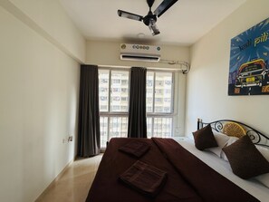 1 bedroom, free WiFi, bed sheets - 1BR Service Apart Parel 804 Near TMH By Florastays (Mumbai)