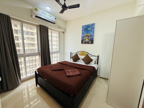 1 bedroom, free WiFi, bed sheets - 1BR Service Apart Parel 804 Near TMH By Florastays (Mumbai)