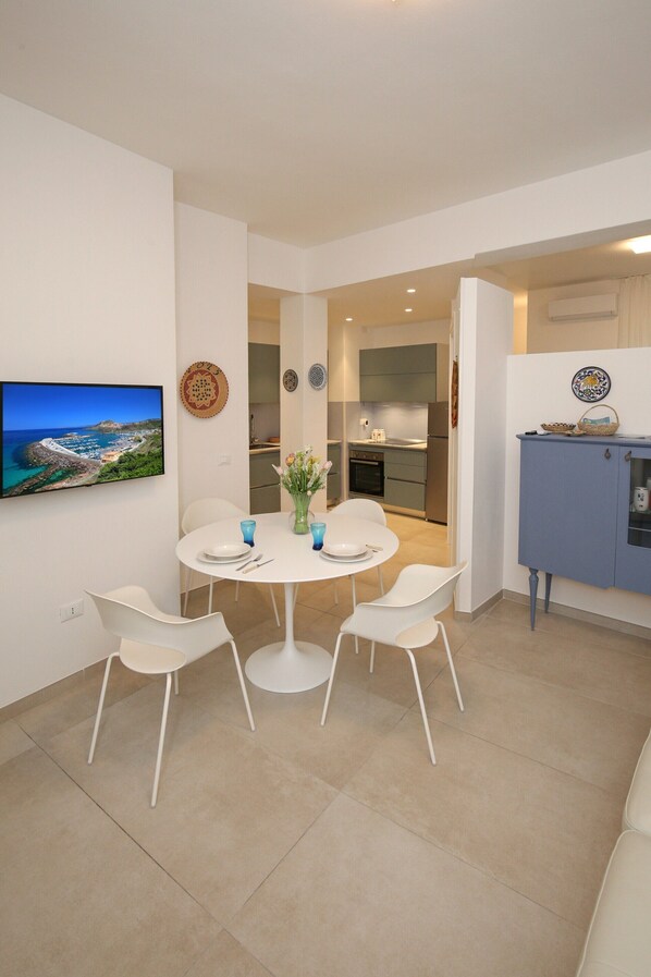 تناول الطعام