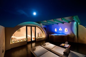 Exterior - Anastasis Apartments and Spa (Santorini)
