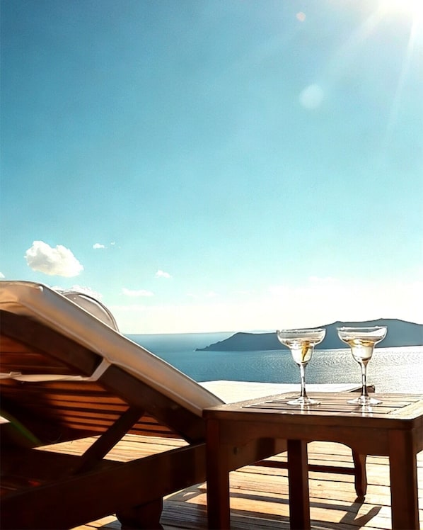 Property grounds - Anastasis Apartments and Spa (Santorini)