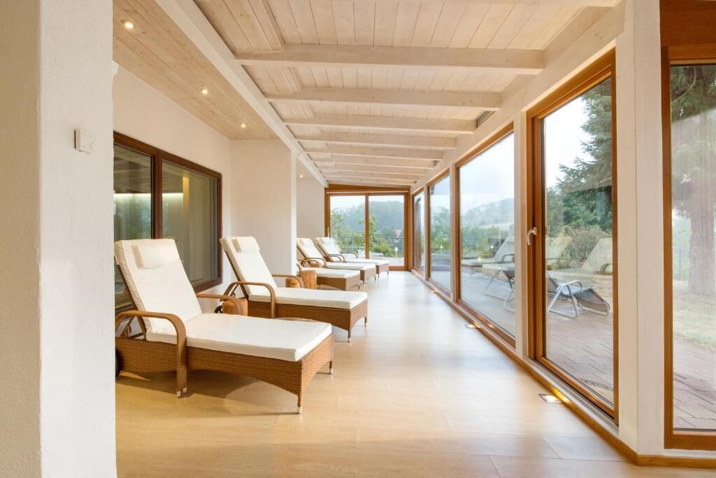 Single Room, Balcony, Hill View | Interior