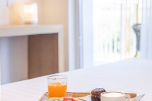 Luokittelematon kuva, 4 kautta 19, painike