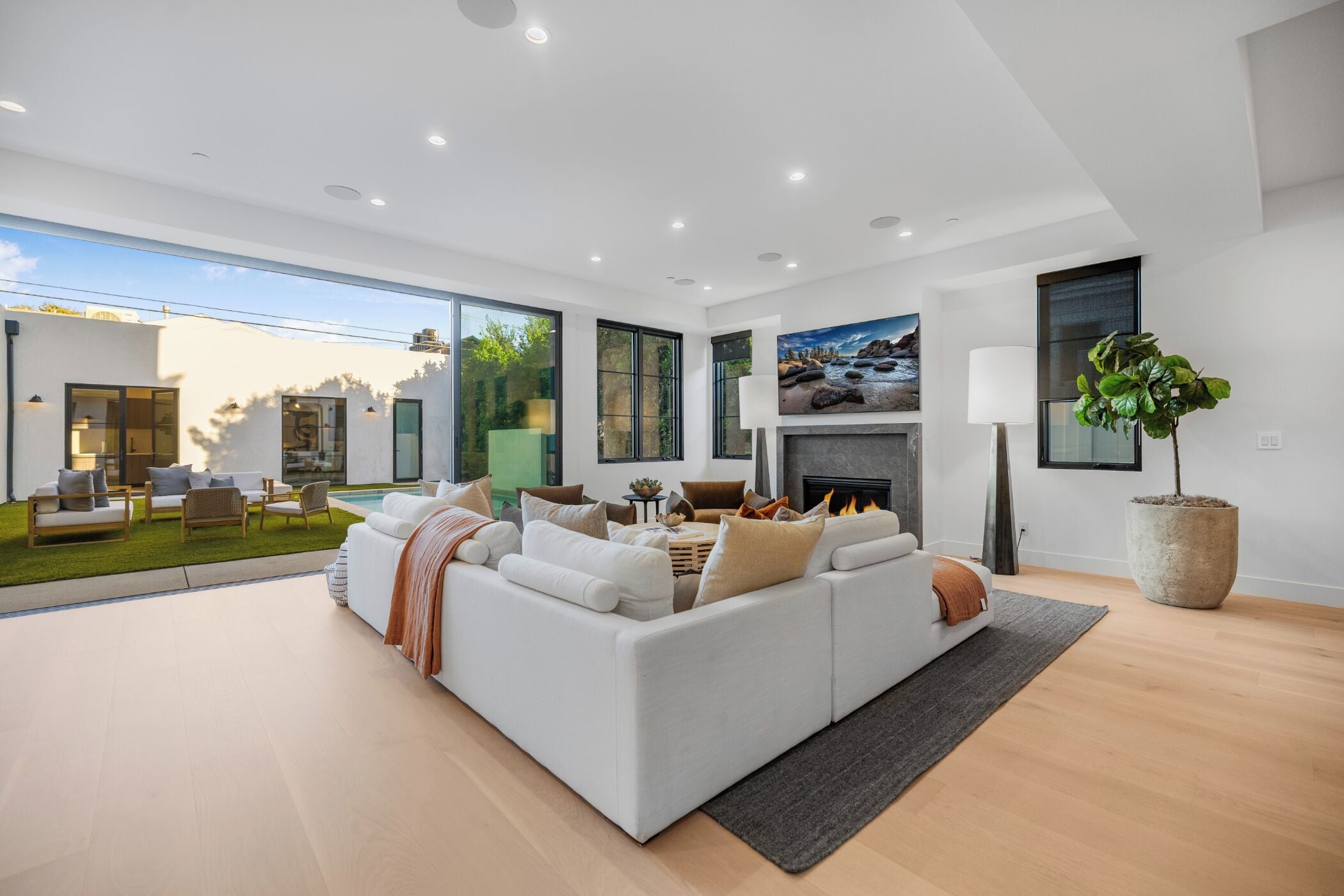 Casa, várias camas, acesso à piscina, vista para a piscina (Colfax Estate) | Terraço/pátio