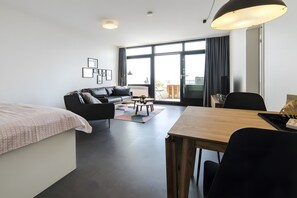 Interior - Breathtaking Sea View – Strandhafer Fehmarn Holiday Apartment (Fehmarn)