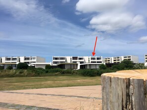 Exterior - Breathtaking Sea View – Strandhafer Fehmarn Holiday Apartment (Fehmarn)