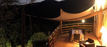 Charming house between sea and mountains