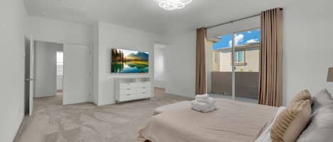 4 soverom, strykejern/-brett, wi-fi og sengetøy