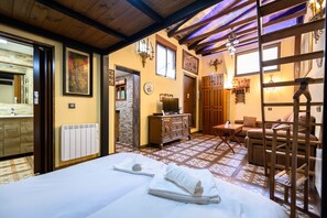 Iron/ironing board, free WiFi - SLU33 (Madrid)