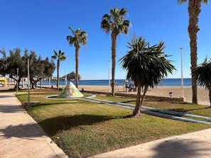 Beach - Apartment 65B · Oceanfront with Private Terrace (Aguilas)