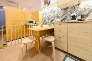 Dining - (FGA50E) Cozy apartment in Chamberí (Madrid)