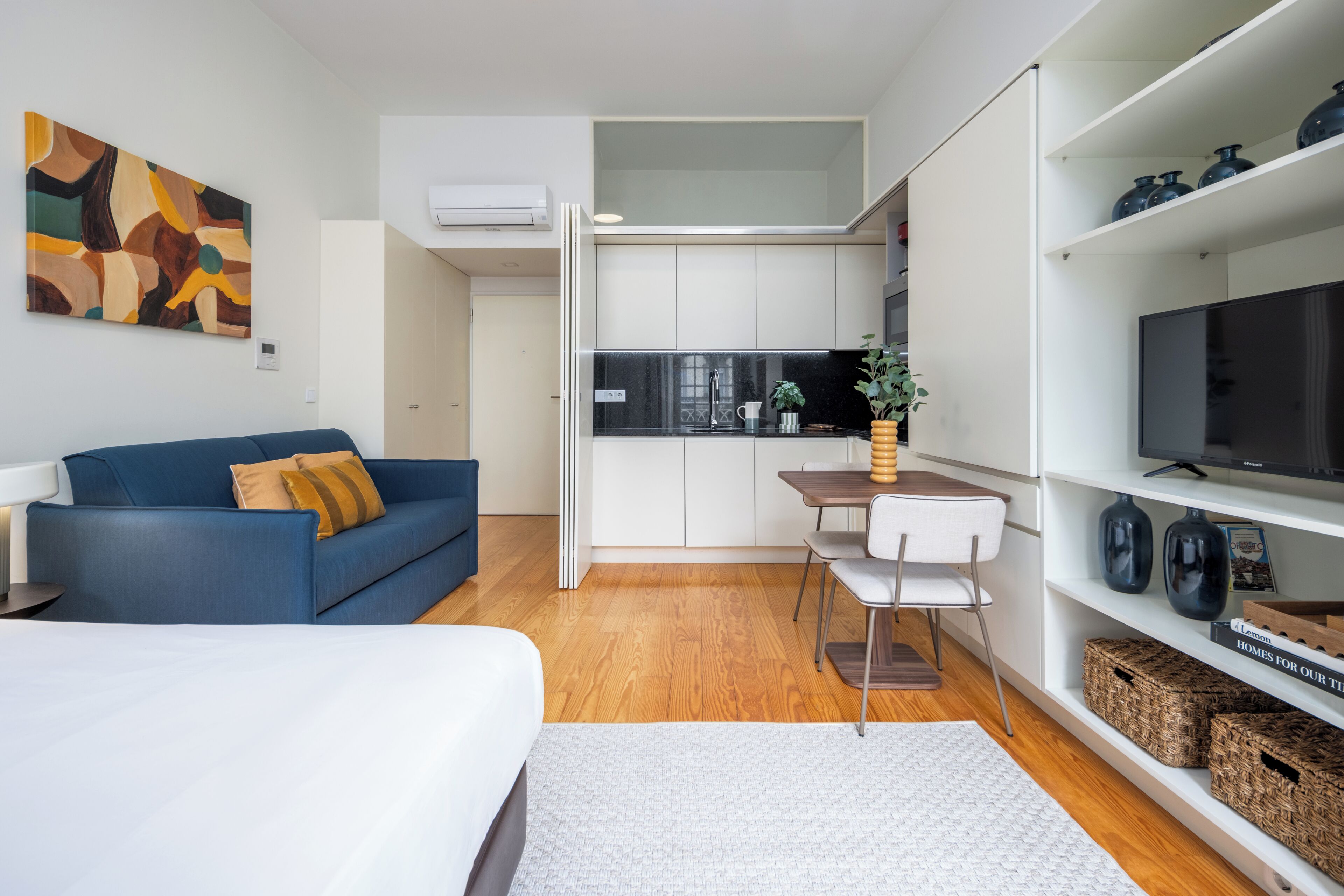 Familienstudio | Eigene Küche | Kühlschrank, Mikrowelle, Herdplatte, Geschirrspüler