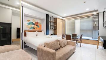 Ropa de cama de alta calidad, colchones Select Comfort y minibar