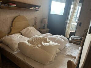 1 bedroom, WiFi, bed sheets, wheelchair access - Complete Winterberg residence Fichtenweg 54, near the slopes and Bikepark. (Winterberg)