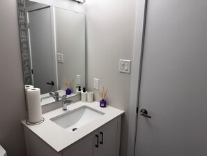 Hair dryer, towels, soap, toilet paper - Private Room & Bath with dedicated Workspace in Barrhaven, Ottawa (Ottawa)