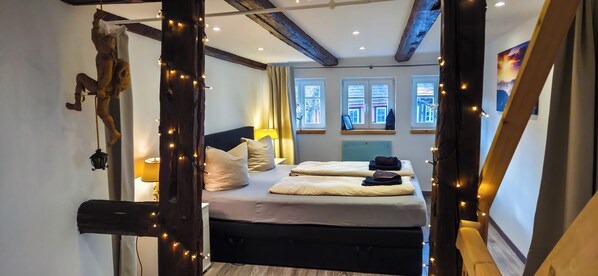 2 habitaciones, tabla de planchar con plancha y wifi gratis 