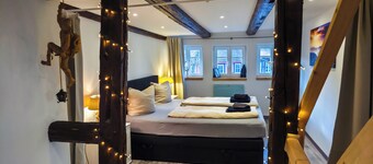 Old town house with castle view - central to the city center