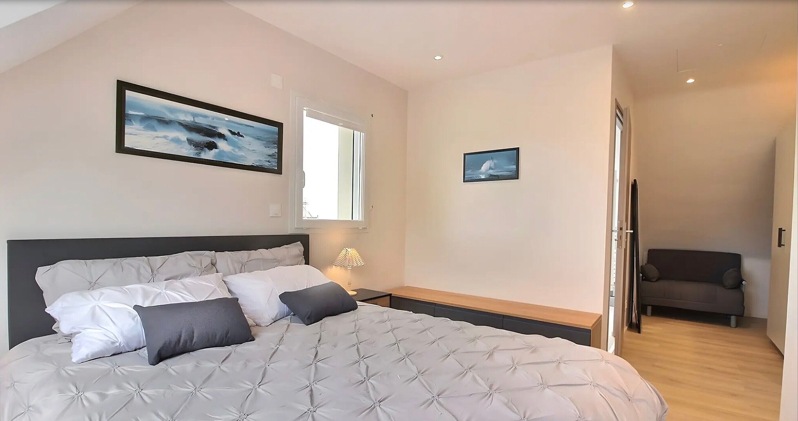 1 chambre, fer et planche à repasser, Wi-Fi