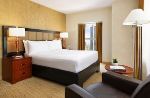 Schreibtisch, Bügeleisen/Bügelbrett, WLAN, Bettwäsche