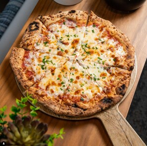 Food and drink - Electrifying City | Rockefeller l Ball Drop view (New York)