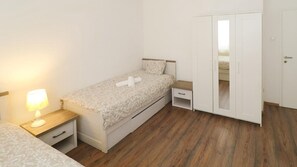 2 makuuhuonetta, ilmainen Wi-Fi, vuodevaatteet
