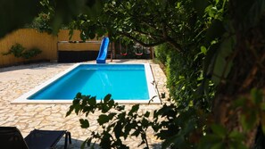 Pool - Holiday home Krnic by Villas Guide (Konjevrate)