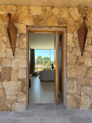 Interior - Villa Gigi maquis and sea view, 10 minutes from the beach (lecci)