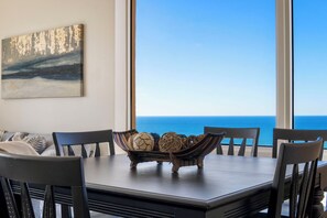 Dining - Condo In The Clouds At Splash Resort! (Panama City Beach)