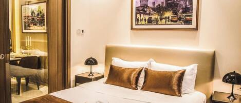 Deluxe-Apartment, 1 Schlafzimmer, Stadtblick | Select-Comfort-Betten, Minibar, individuell eingerichtet, Schreibtisch