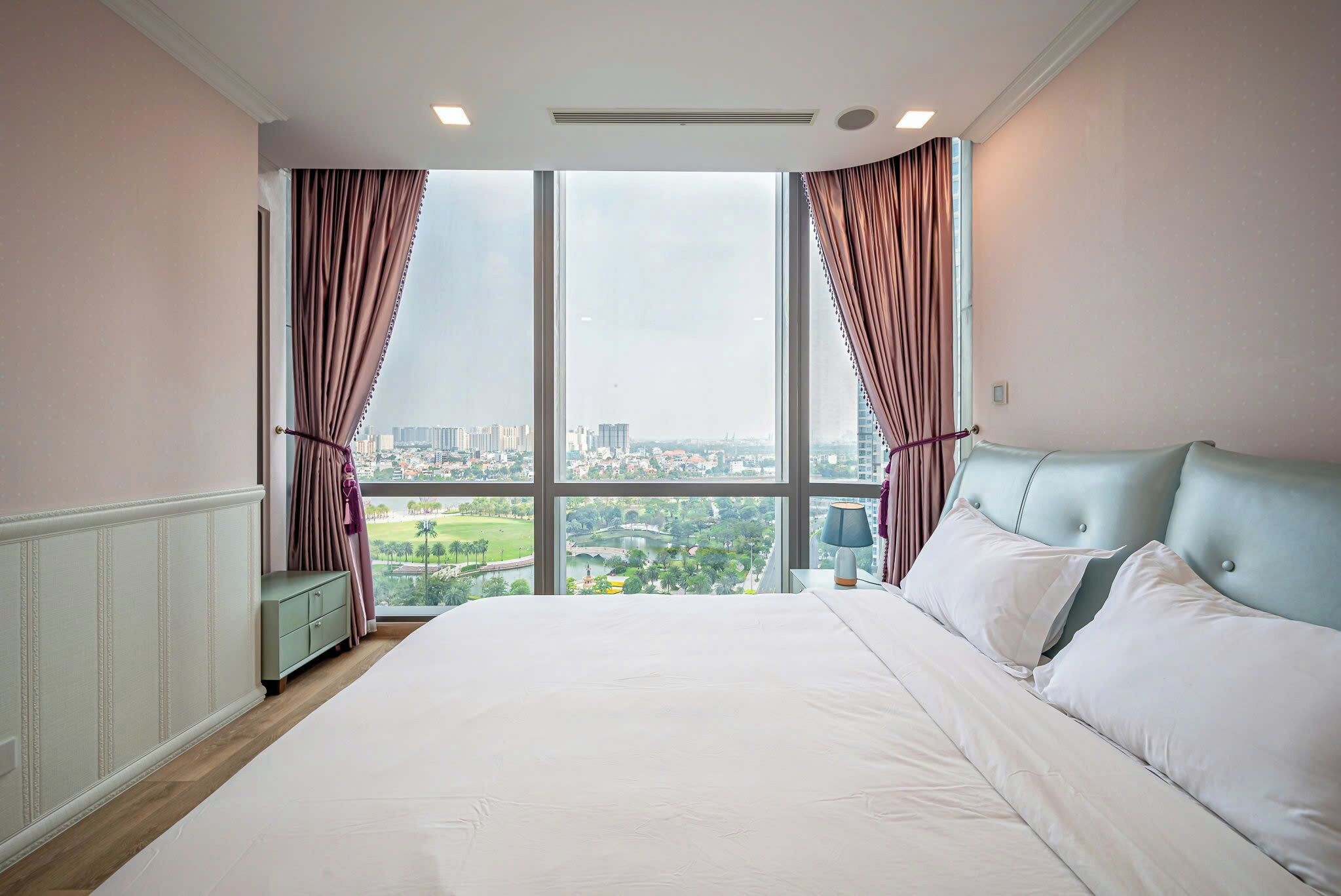 Deluxe Apartment, 3 Bedrooms, City View | Select Comfort beds, minibar, individually furnished, desk