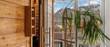 Sauna, tractaments corporals, massatges suecs i massatges